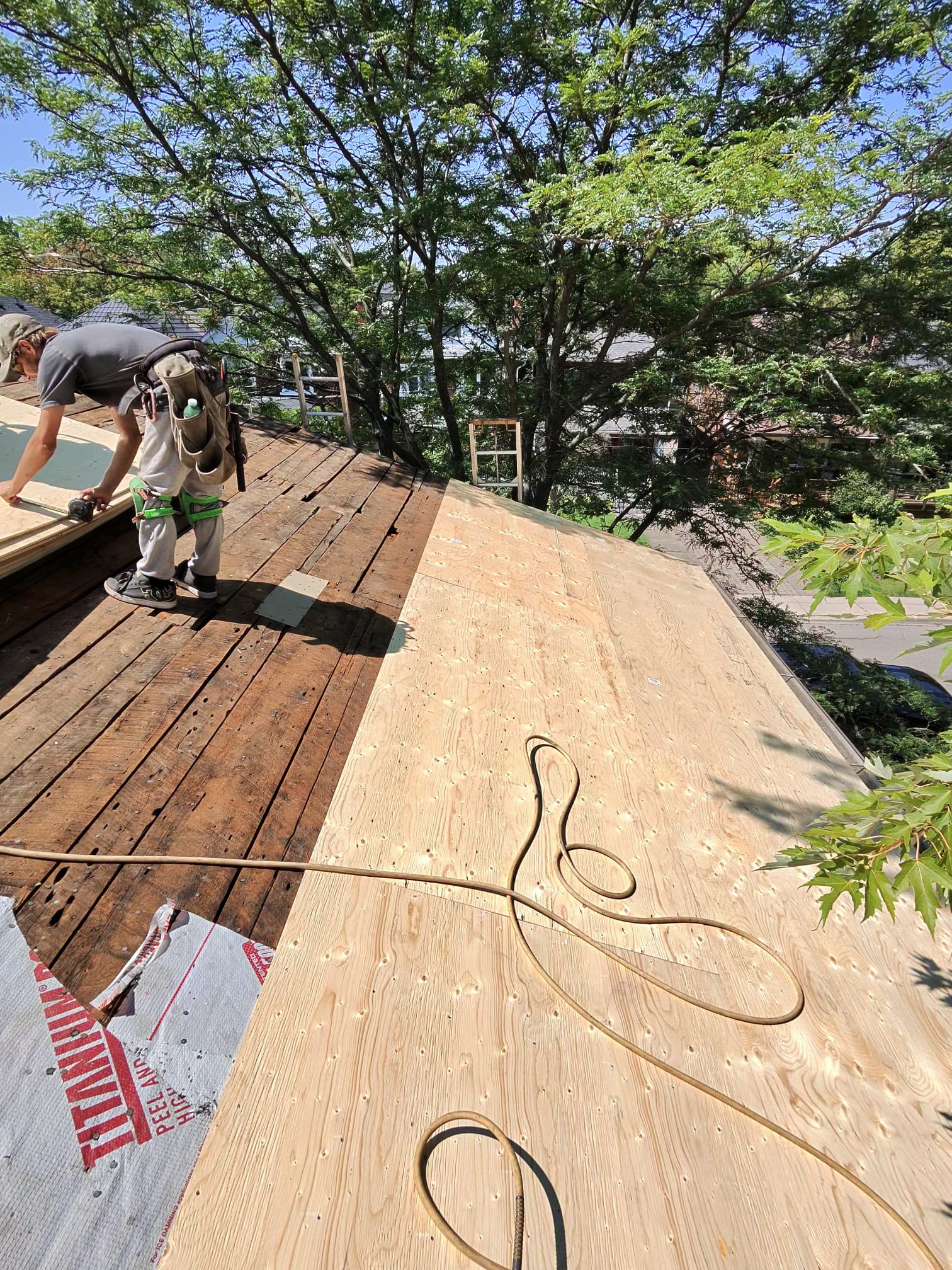 Resheet Over Wood Deck — Etobicoke Wood Deck Resheet in Etobicoke, ON