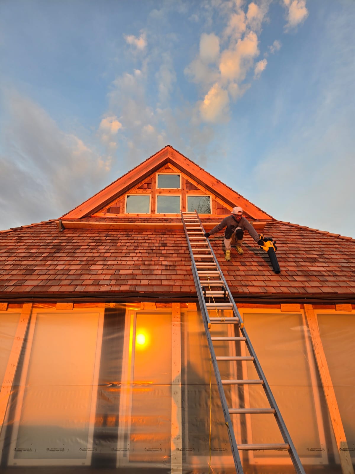 Western Red Cedar — Innisfil Beach Cottages in Innisfil, ON