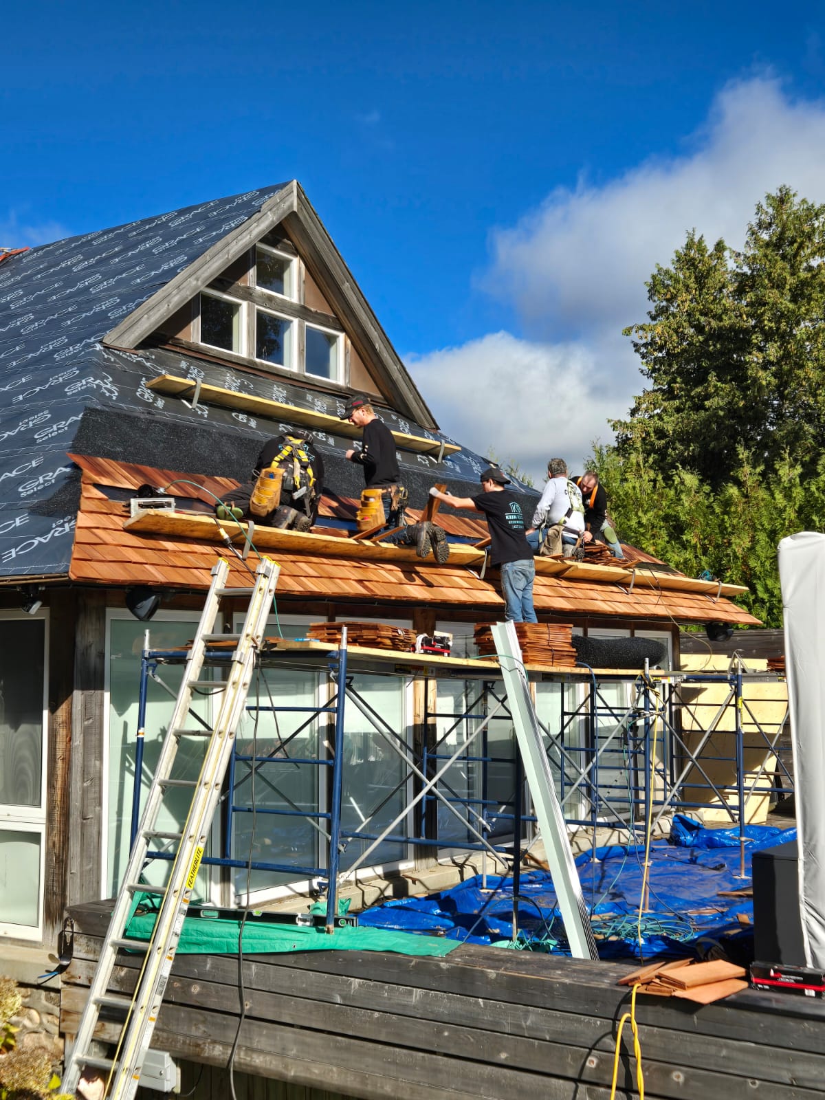 Western Red Cedar — Innisfil Beach Cottages in Innisfil, ON
